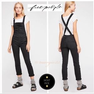 ✨HP✨FreePeople | Washed Denim Black Overalls